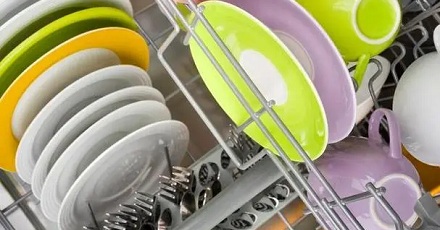 碗碟清洗后怎么摆放更安全卫生？