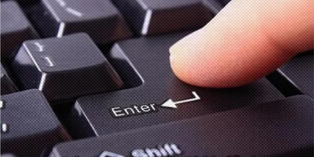 键盘的 enter 键为什么要翻译成「回车」呢?