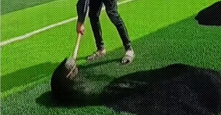 学校操场上撒的黑色颗粒是干什么用的?