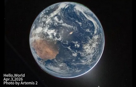 为什么人类时隔 54 年才拍下第二张地球全身照？