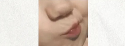 为什么菲律宾人喜欢冲人撅嘴？