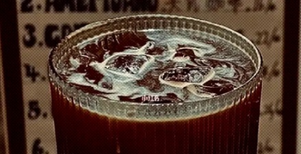 为什么冰美式属于热咖啡，它不是冰的嘛吗？