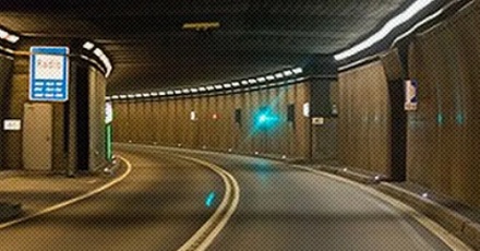 为什么长隧道里的路要修成弯的？直的不香吗？