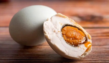为什么腌咸蛋都用鸭蛋不用鸡蛋？