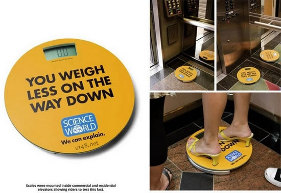 乘电梯向下时人体的体重看起来会更轻