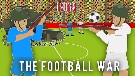 你知道由一场足球赛引发的战争吗？